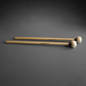 111_pauke_holz_filz_ganz